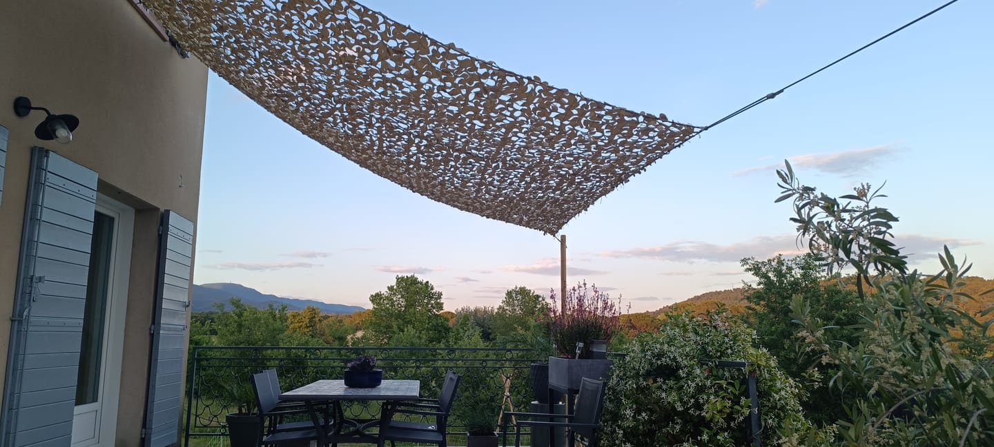 tendeur poulie voile ombrage