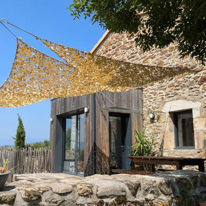 Filet de camouflage triangulaire sable