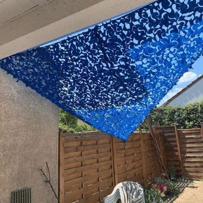 Filet de camouflage triangulaire bleu